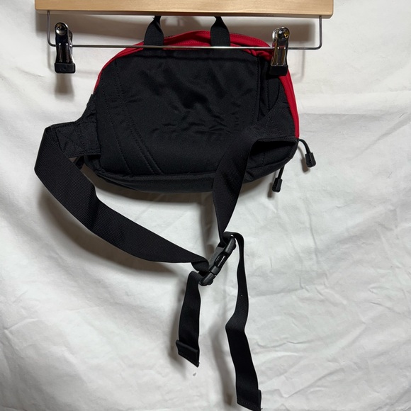 EUC The North Face Red and Black Men's Bag (3ac) - Picture 3 of 6